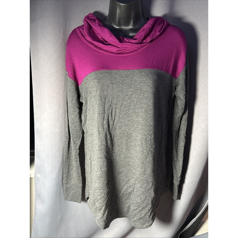 Woman’s Liz Claiborne Small